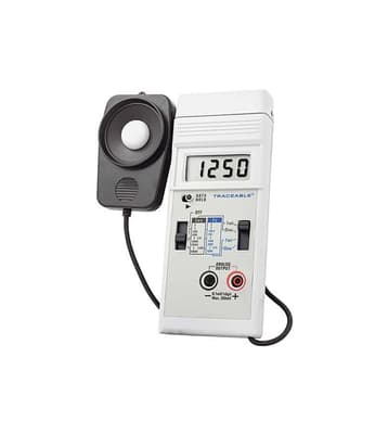 Traceable Dual-Range Light Meter with Recorder Output and Calibration